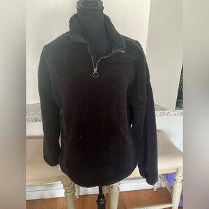 Time & Tru Cozy Black Sherpa Pullover